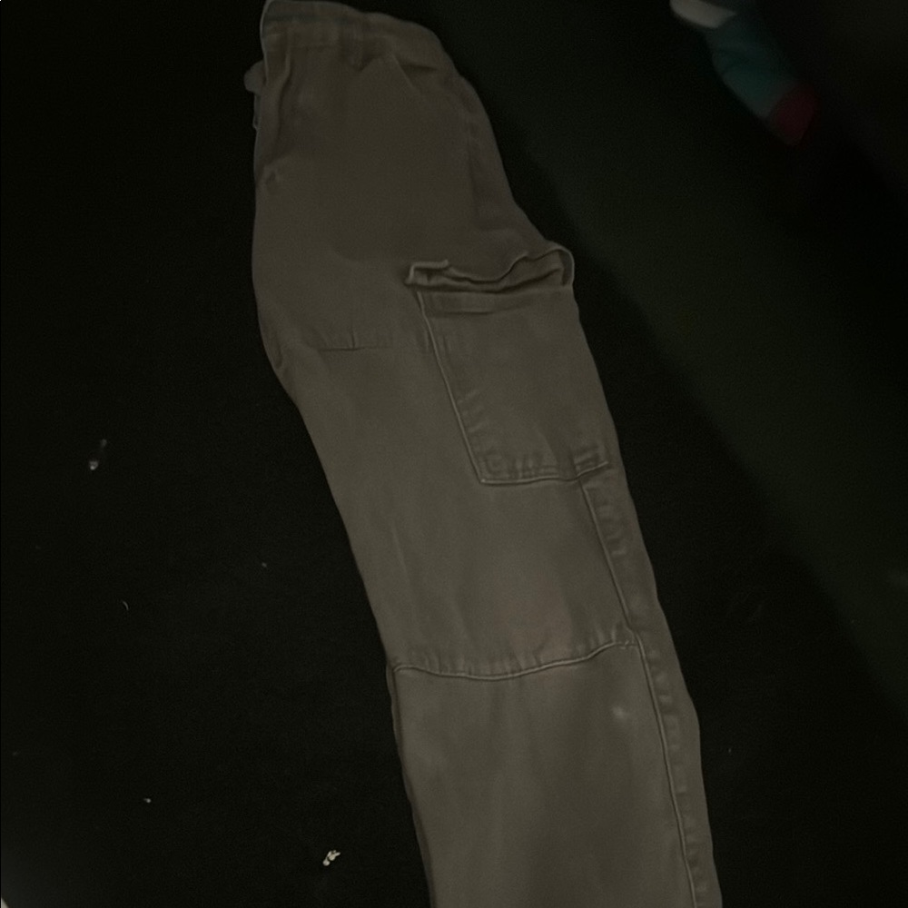 Chic Charcoal grey Cargo Pants